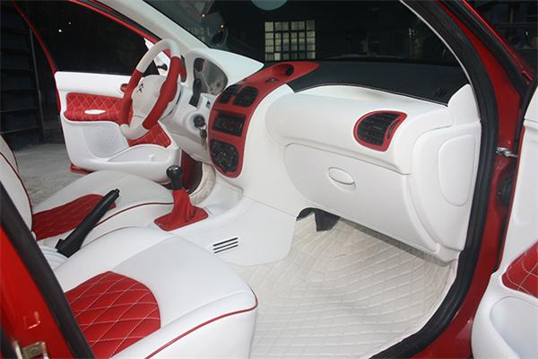 領航舵汽車裝飾 以專業與匠心，為您的愛車增添魅力與舒適